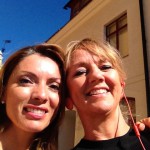 Med Alexandra Pascalidou i gemensamma kärleksbetygelser och bekymmer för Grekland